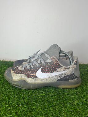 Nike Kobe X 10 GS Blackout Grey Orange 726067-001 Youth 7Y Women's 8.5 Basketbal